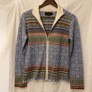 Icelandic Design Zip Cardigan Size M